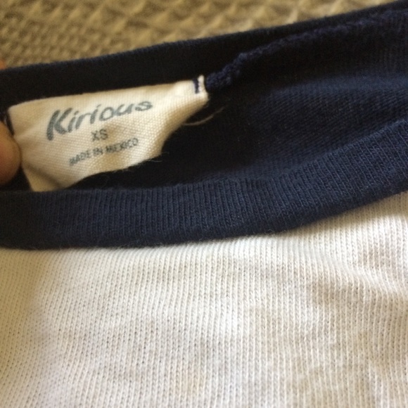 Tri-Color 90’s Crop Top - Picture 4 of 4